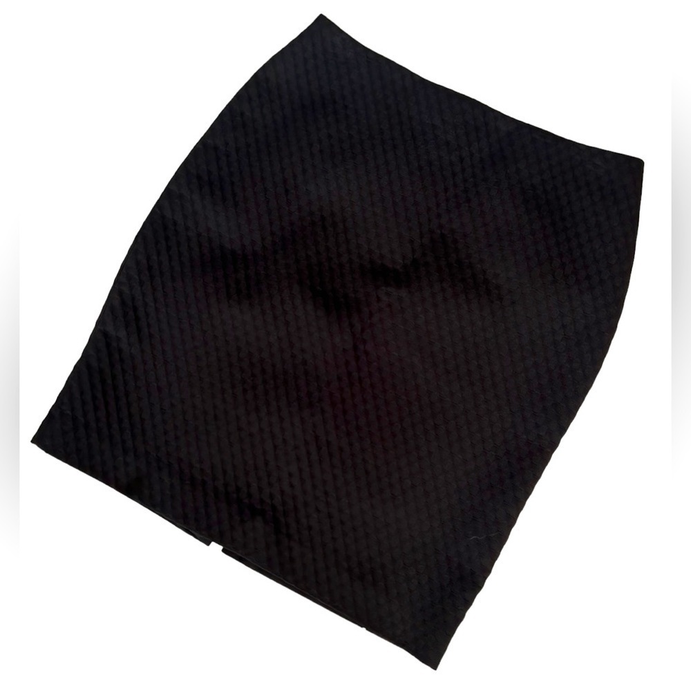 MAGGY LONDON Solid Black Textured Weave Fabric Pencil Skirt, Size 12, EUC.